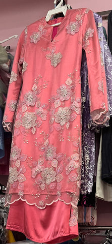 Baju kurung Dewasa